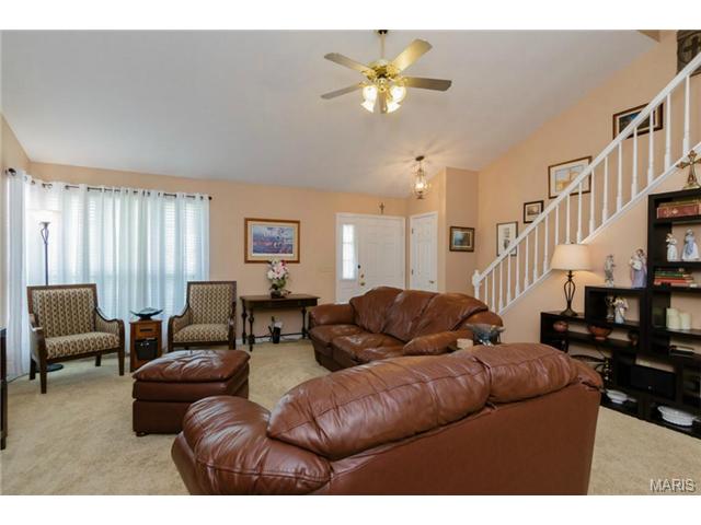 209 Westridge, O'fallon, MO 63366 photo 9