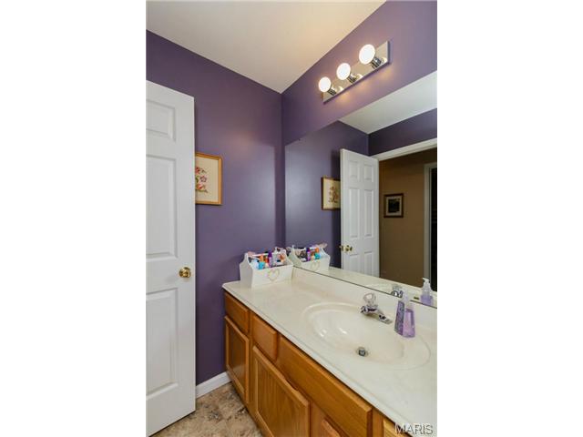 209 Westridge, O'fallon, MO 63366 photo 19