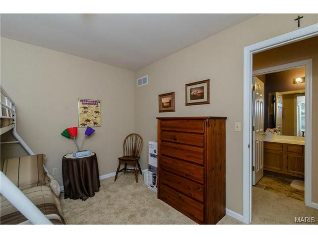 209 Westridge, O'fallon, MO 63366 photo 17