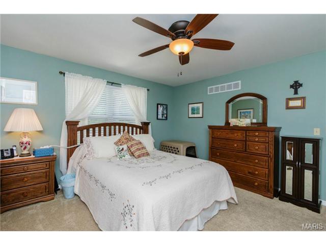 209 Westridge, O'fallon, MO 63366 photo 7