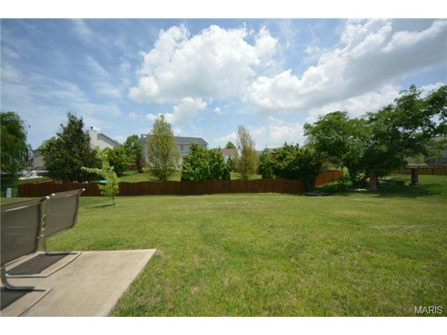 154 Rightfield Dr, O'fallon, MO 63366 photo 27