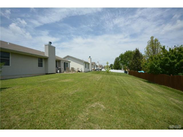 154 Rightfield Dr, O'fallon, MO 63366 photo 25