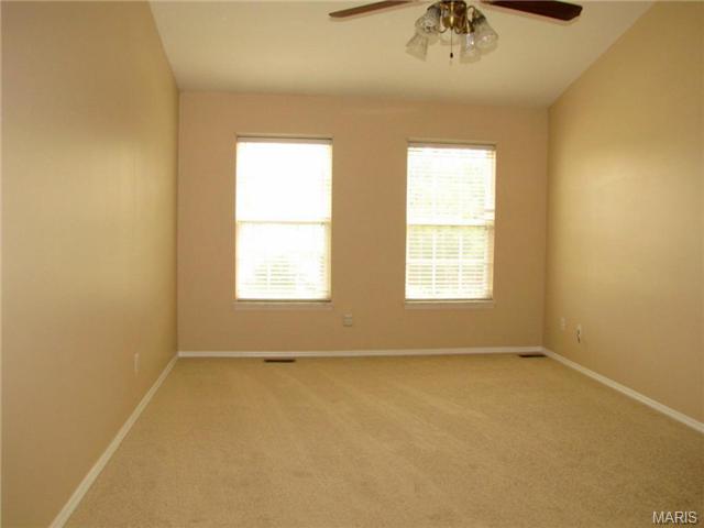 1 Royallglen Ct, O'fallon, MO 63368 photo 7