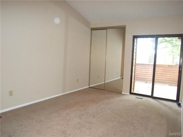 1205 Hemingway Ln, Weldon Spring, MO 63304 photo 18
