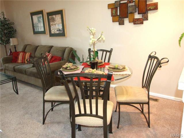 1205 Hemingway Ln, Weldon Spring, MO 63304 photo 7