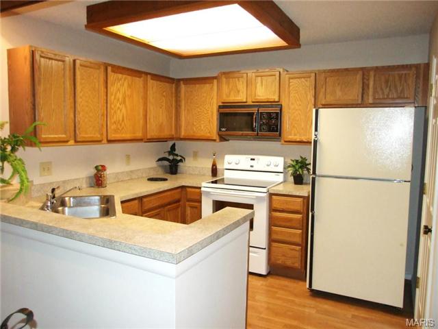 1205 Hemingway Ln, Weldon Spring, MO 63304 photo 9