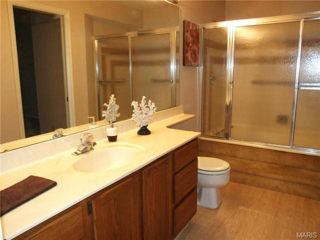 1205 Hemingway Ln, Weldon Spring, MO 63304 photo 20