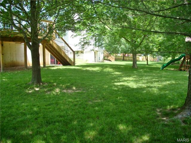 2977 Bromley Dr, O'fallon, MO 63368 photo 3
