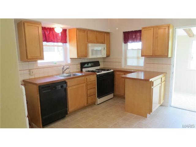 5415 Gresham Ave, Saint Louis, MO 63109 photo 8