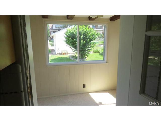 5415 Gresham Ave, Saint Louis, MO 63109 photo 7