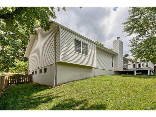 541 Rustic Valley Dr, Ballwin, MO 63021 photo 30