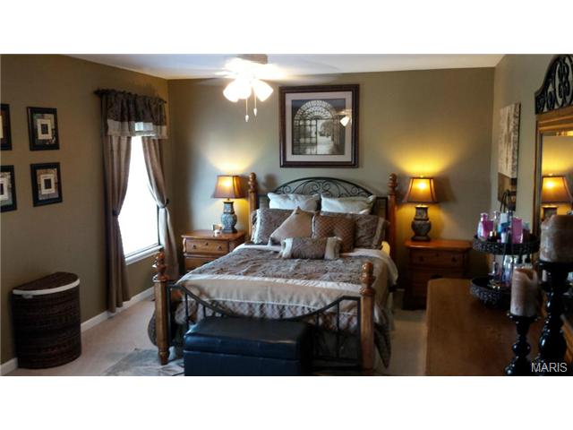 231 Royallmanor Ln, O'fallon, MO 63368 photo 18