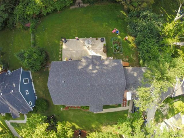 710 Risdon, Saint Louis, MO 63135 photo 3