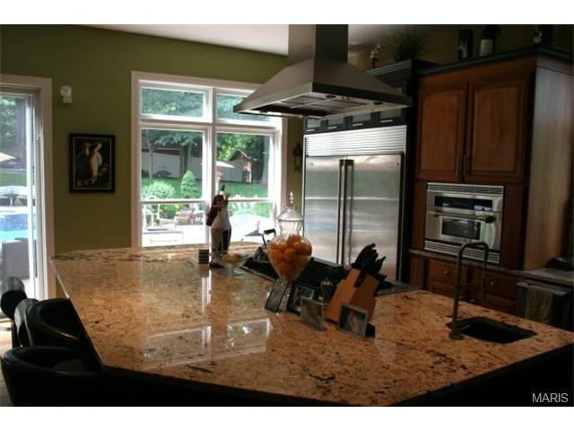 751 Southbrook Forest Ct, Weldon Spring, MO 63304 photo 7