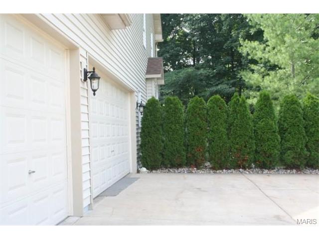 751 Southbrook Forest Ct, Weldon Spring, MO 63304 photo 37