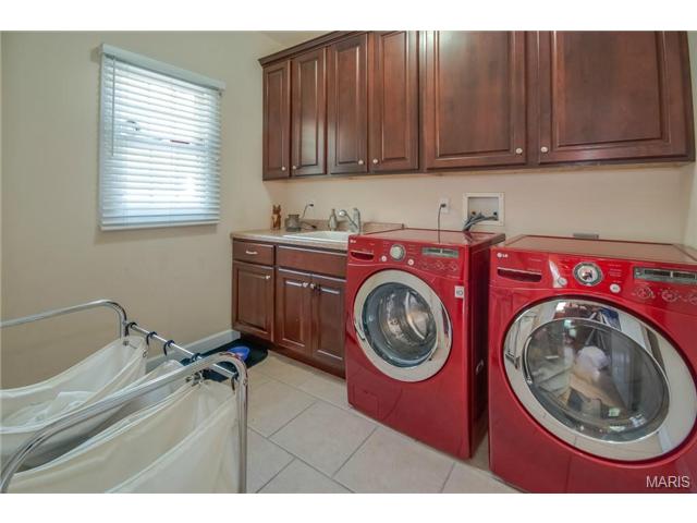 8 Ramsgate Dr, Saint Louis, MO 63132 photo 18