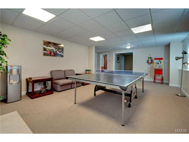 8 Ramsgate Dr, Saint Louis, MO 63132 photo 43