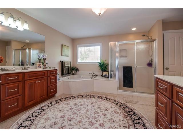 8 Ramsgate Dr, Saint Louis, MO 63132 photo 26