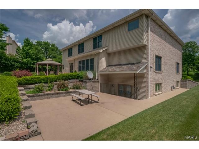 8 Ramsgate Dr, Saint Louis, MO 63132 photo 50