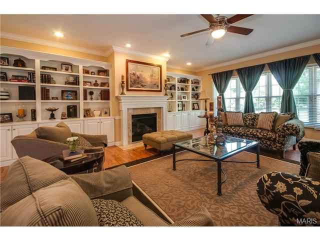 8 Ramsgate Dr, Saint Louis, MO 63132 photo 7