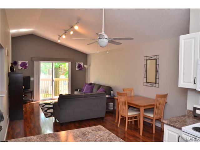 12920 Autumn Vw, Saint Louis, MO 63146 photo 2