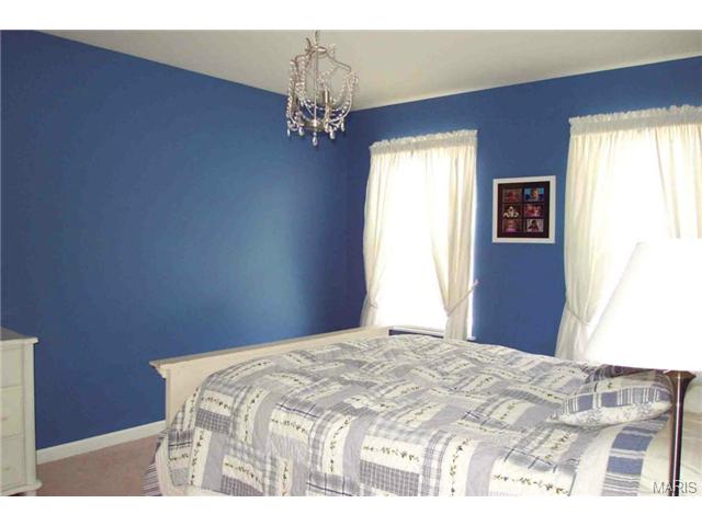 572 Legends View Dr, Eureka, MO 63025 photo 18