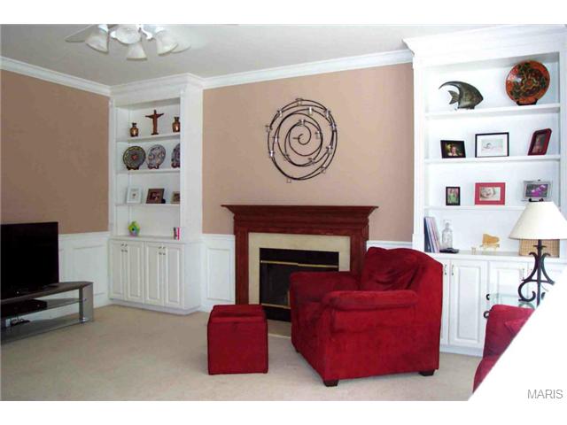 572 Legends View Dr, Eureka, MO 63025 photo 5