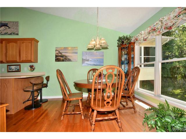 1122 Villa Flora Dr, O'fallon, MO 63366 photo 5
