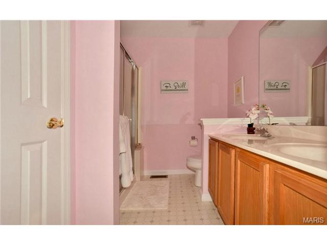 1122 Villa Flora Dr, O'fallon, MO 63366 photo 9