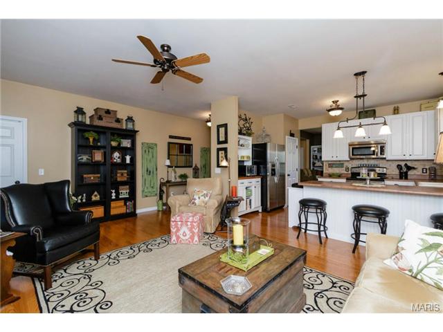 121 Hawks Hvn, O'fallon, MO 63368 photo 11