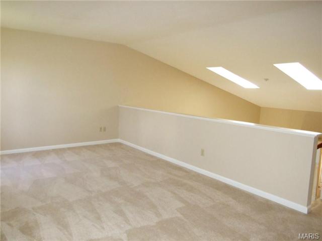 656 Hawk Run Dr, O'fallon, MO 63368 photo 15