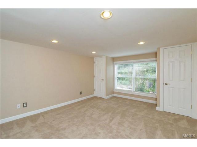 352 Pine Bend Dr, Chesterfield, MO 63005 photo 43