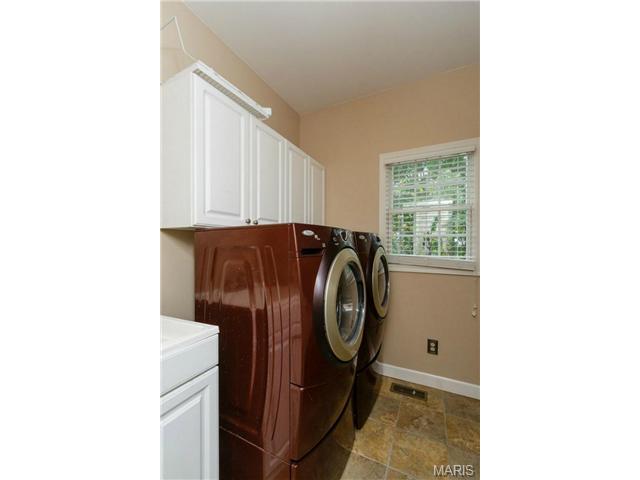352 Pine Bend Dr, Chesterfield, MO 63005 photo 20