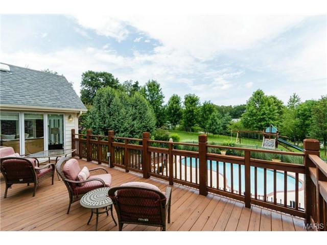 352 Pine Bend Dr, Chesterfield, MO 63005 photo 47