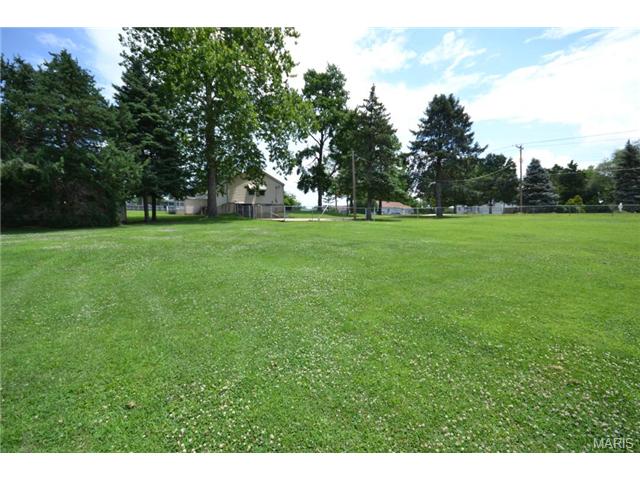4055 Locke Ave, Bridgeton, MO 63044 photo 20