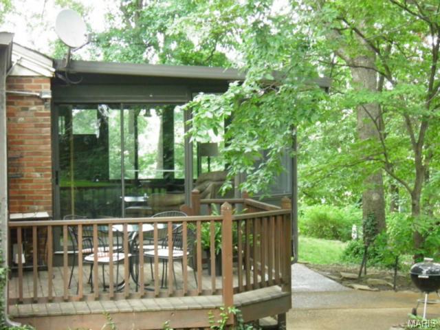 7306 Devonshire Ave, Saint Louis, MO 63119 photo 9