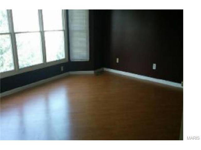 327 Camilla, O'fallon, MO 63366 photo 12