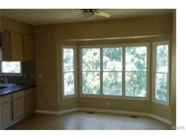 327 Camilla, O'fallon, MO 63366 photo 7