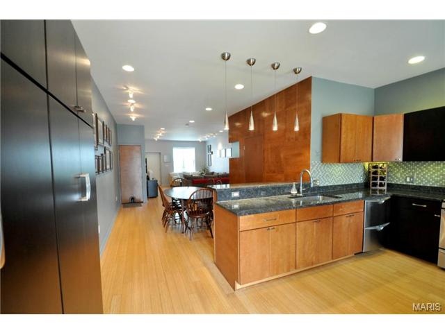 5328 Devonshire Ave, Saint Louis, MO 63109 photo 10