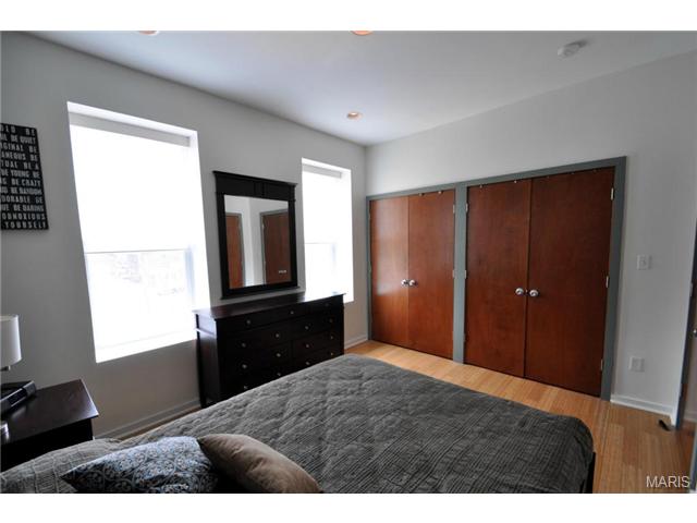 5328 Devonshire Ave, Saint Louis, MO 63109 photo 24