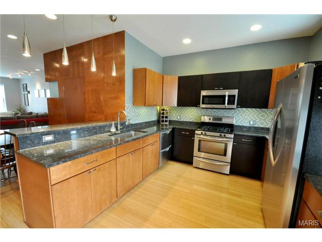 5328 Devonshire Ave, Saint Louis, MO 63109 photo 11