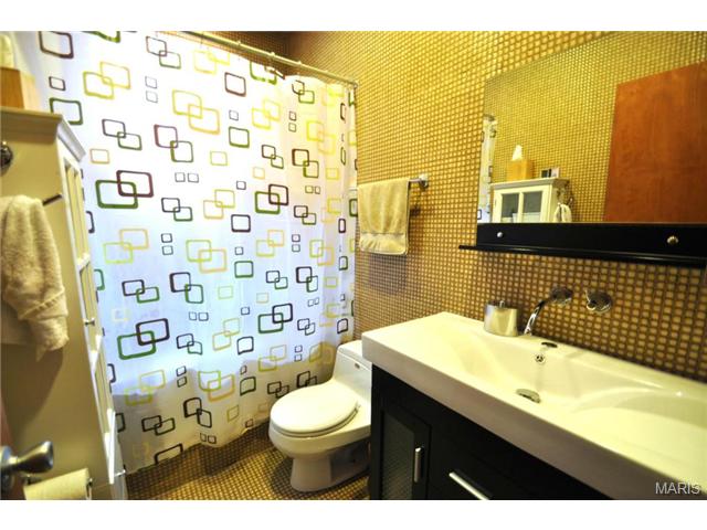 5328 Devonshire Ave, Saint Louis, MO 63109 photo 22