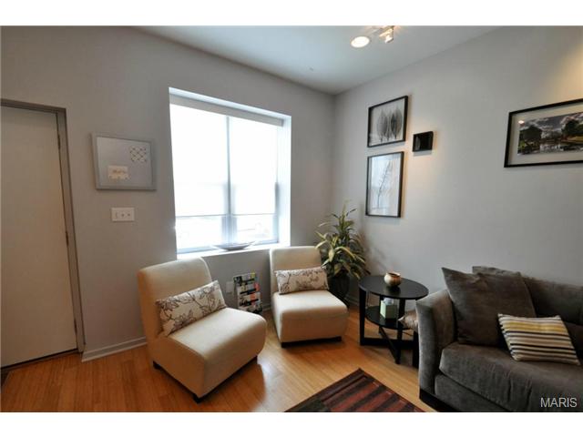 5328 Devonshire Ave, Saint Louis, MO 63109 photo 5