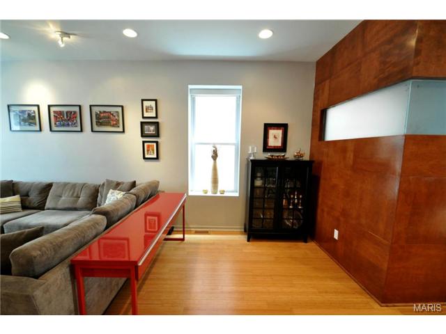 5328 Devonshire Ave, Saint Louis, MO 63109 photo 6