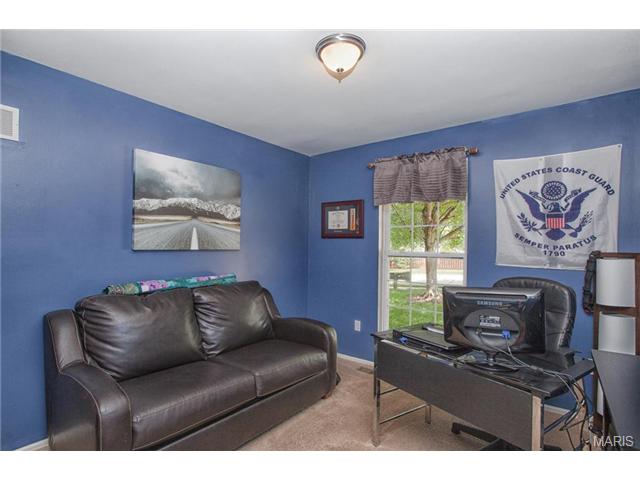1258 Richland Mdws, Ballwin, MO 63021 photo 17