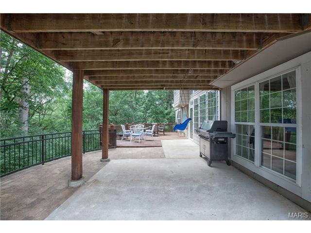 1258 Richland Mdws, Ballwin, MO 63021 photo 48