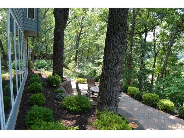 938 Timber Glen Ln, Ballwin, MO 63021 photo 29