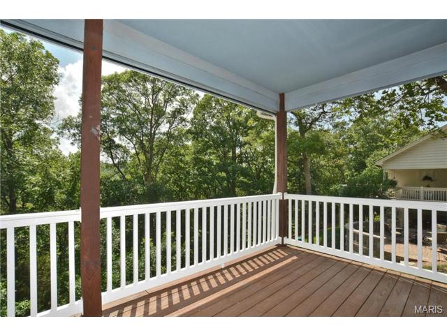 938 Timber Glen Ln, Ballwin, MO 63021 photo 12