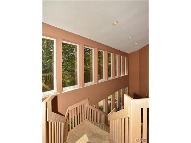 938 Timber Glen Ln, Ballwin, MO 63021 photo 16