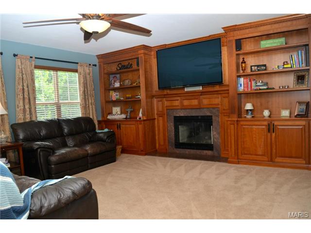 806 Emerald Oaks Ct, Eureka, MO 63025 photo 13